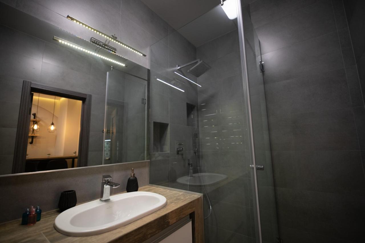 Apartment On Krakivska 34 利沃夫 外观 照片