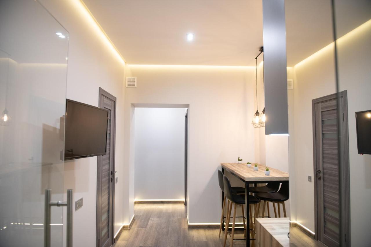 Apartment On Krakivska 34 利沃夫 外观 照片