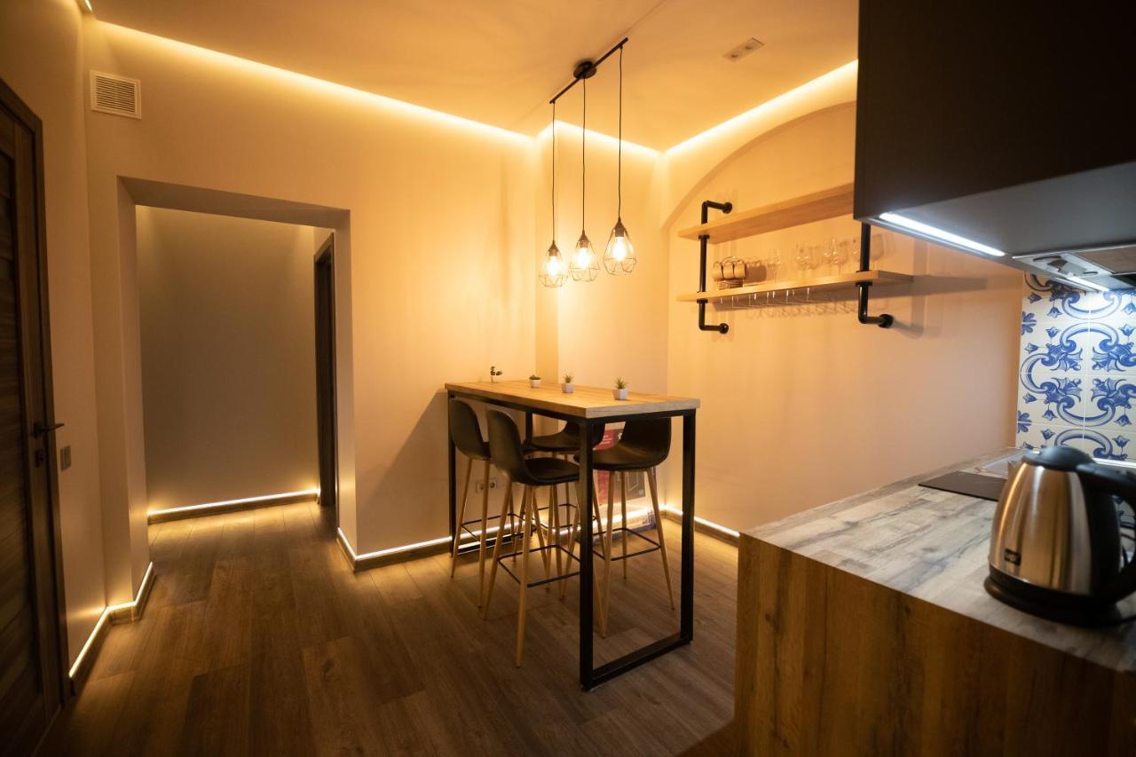 Apartment On Krakivska 34 利沃夫 外观 照片